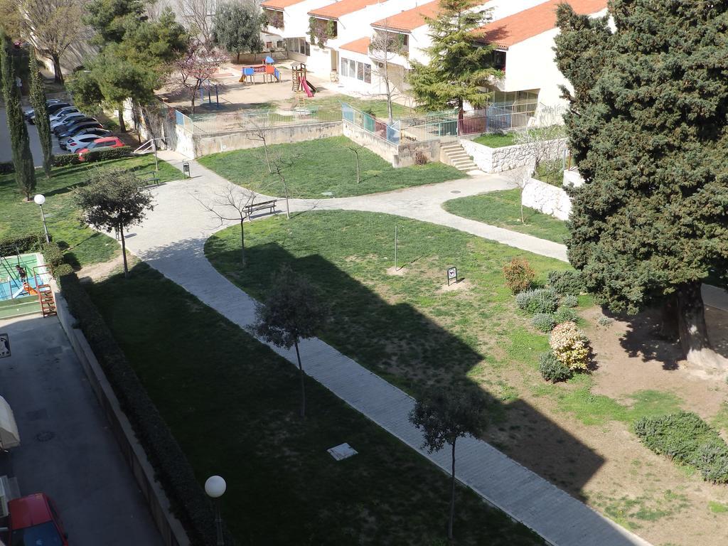 Apartment Davor Split Bagian luar foto