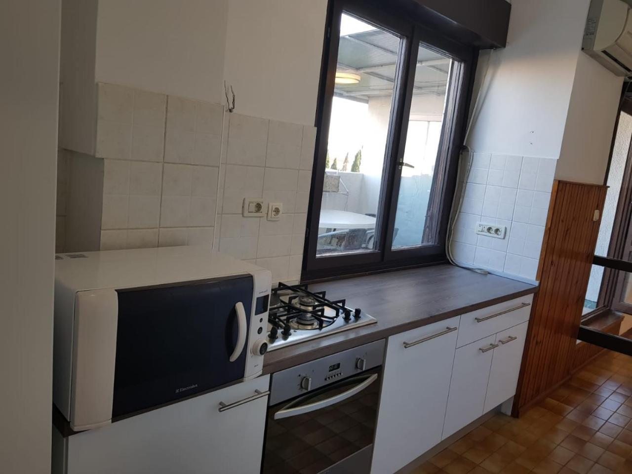 Apartment Davor Split Bagian luar foto